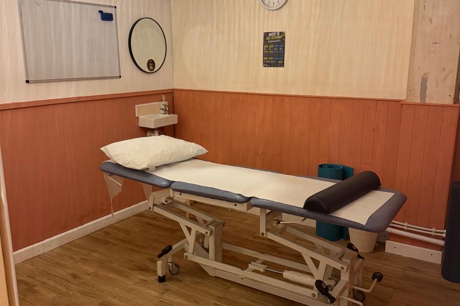 Clapham's Treatment Room, Clapham, photo 2