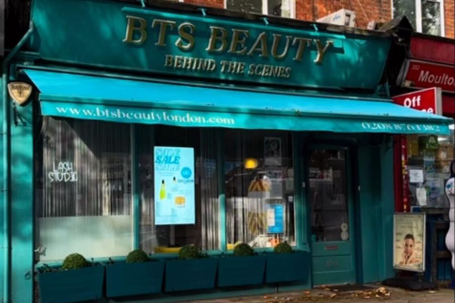 Beauty treatment room on Upper Richmond Road West, East Sheen SW14, East Sheen, photo 3