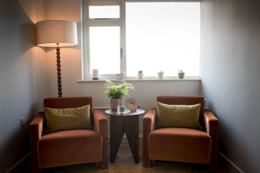 Therapy rooms at Bellenden Road Business Centre, Peckham SE15, Peckham, photo 2