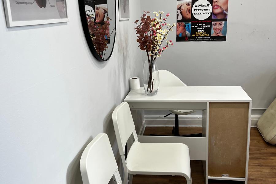 Therapy / Clinic / Treatment Room, Woolwich, photo 3