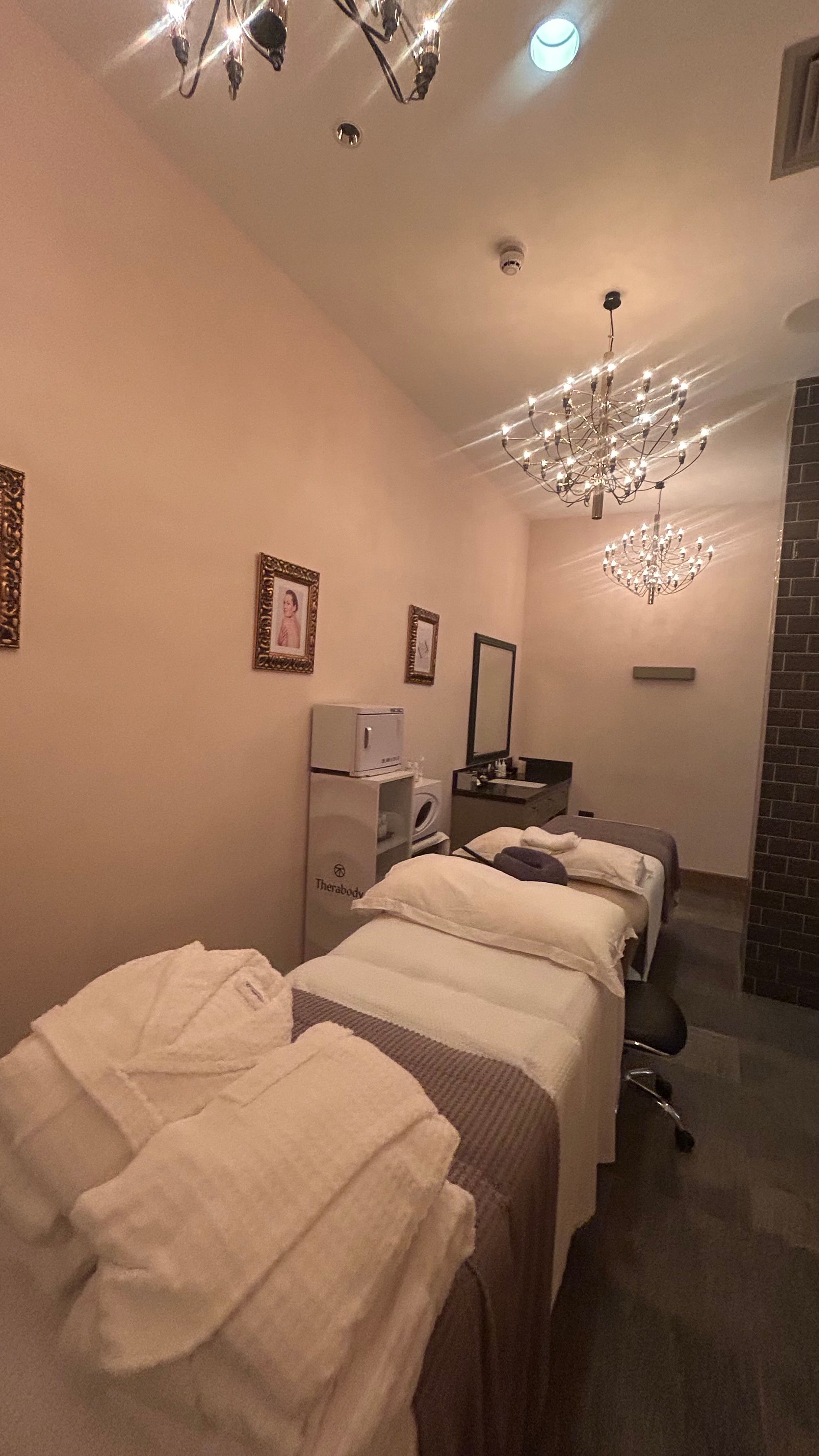 Couple Treatment Room in a Shoreditch Hotel - Wellness at 45 London, Shoreditch, photo 6
