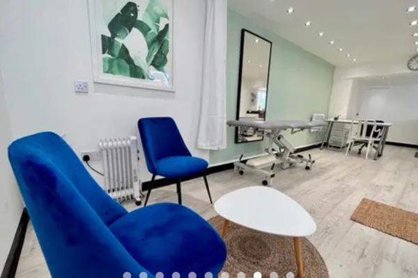Room 1, North Finchley