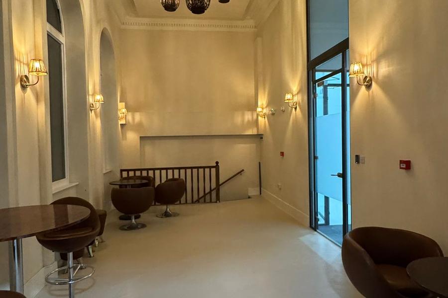Private Massage & Physio Room in Hampstead, Finchley Road, photo 6