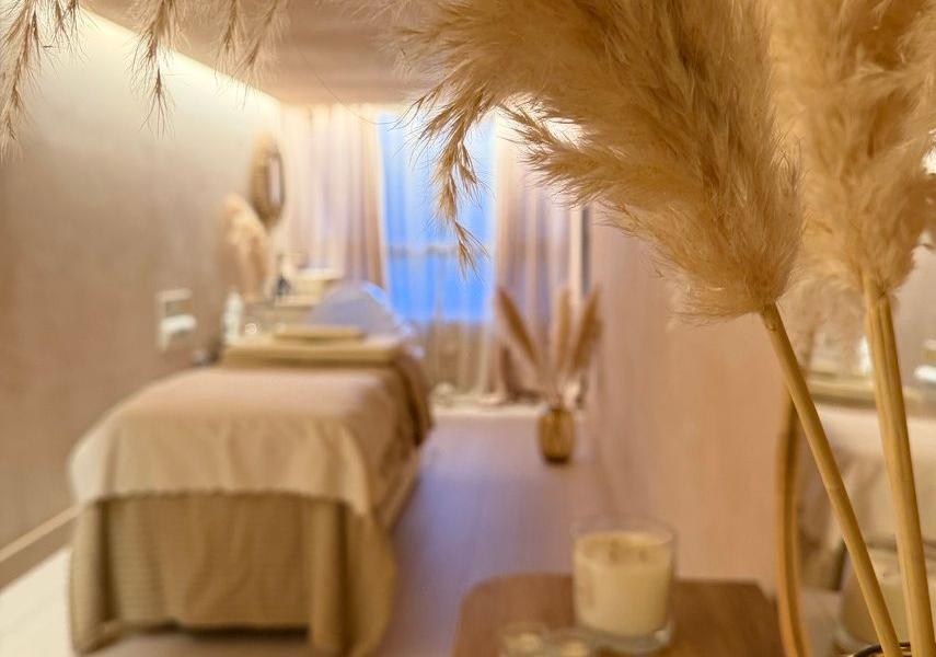 Treatment room off Hackney Road, Hackney E2, Hackney, photo 3