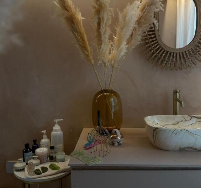Treatment room off Hackney Road, Hackney E2, Hackney, photo 7