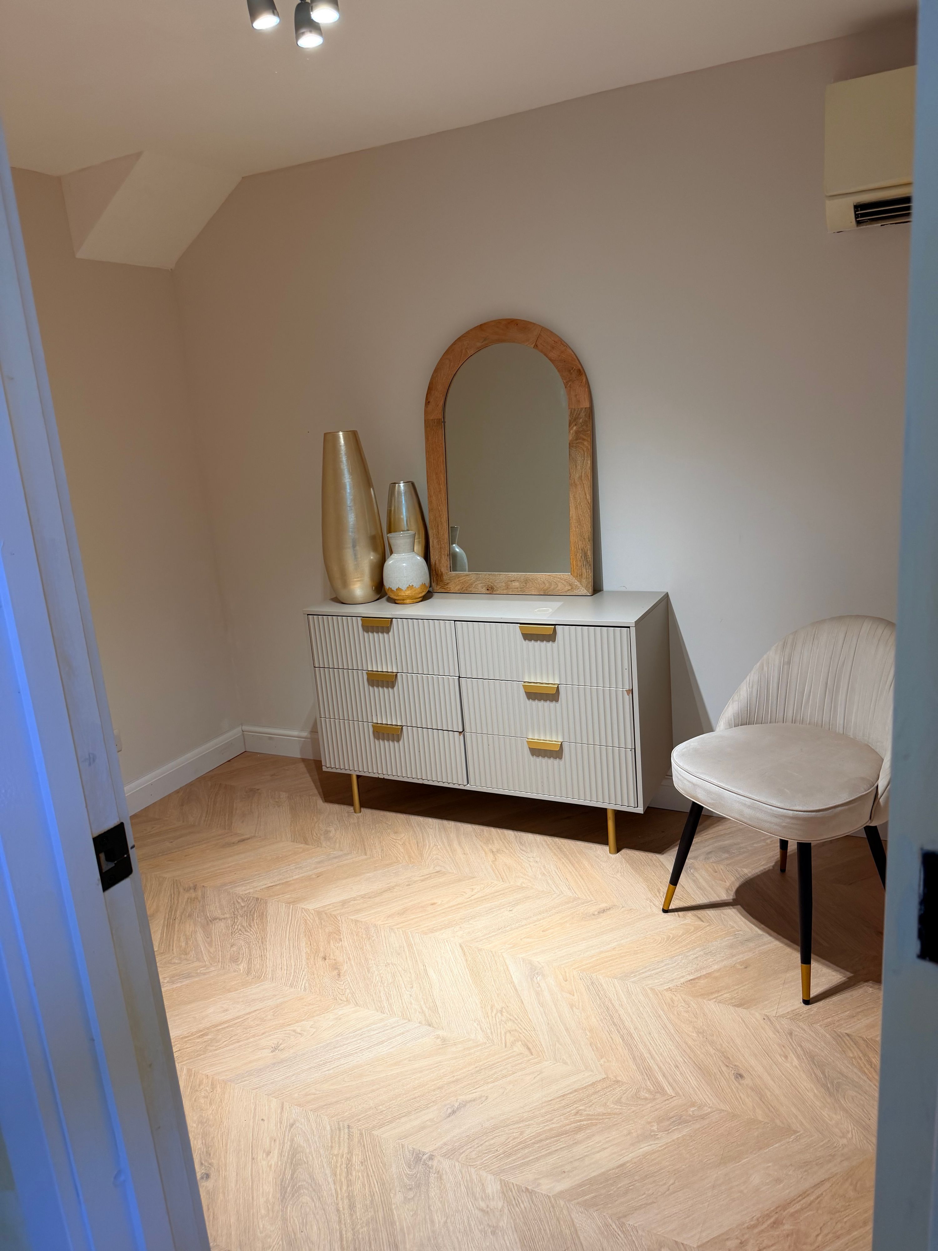 Therapy room for rent, Holborn, photo 3
