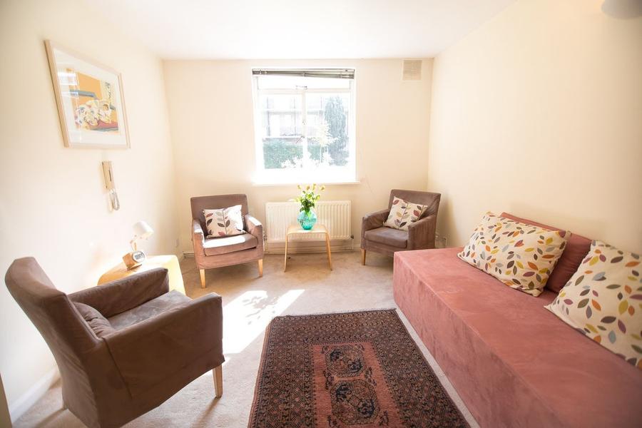 Consulting rooms at West Hill House, Swains Lane, Highgate N6, Highgate, photo 2