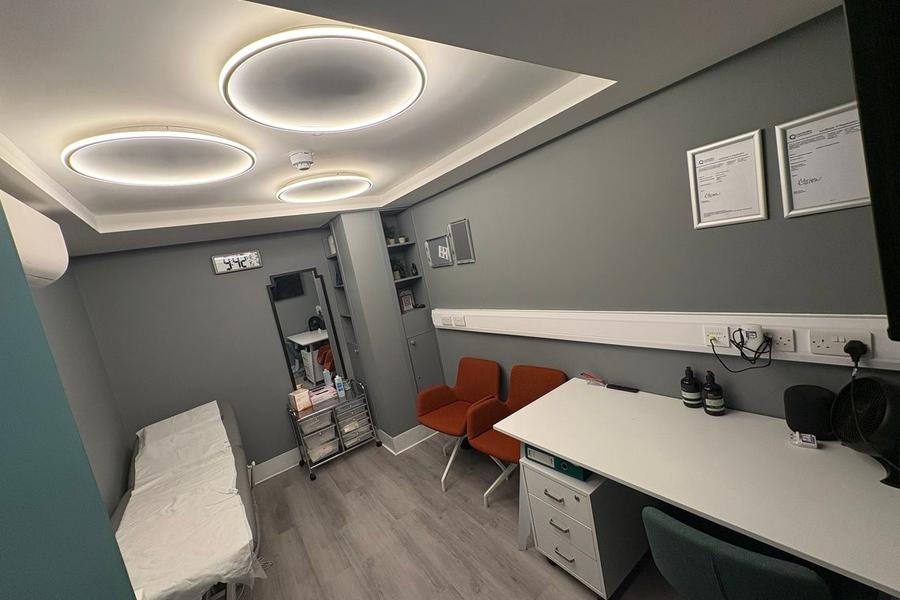 Large clinic room on Crawford Street, Marylebone W1, Marylebone, photo 7