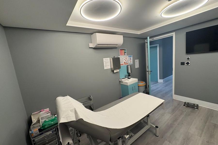 Small clinic room on Crawford Street, Marylebone W1, Marylebone, photo 6