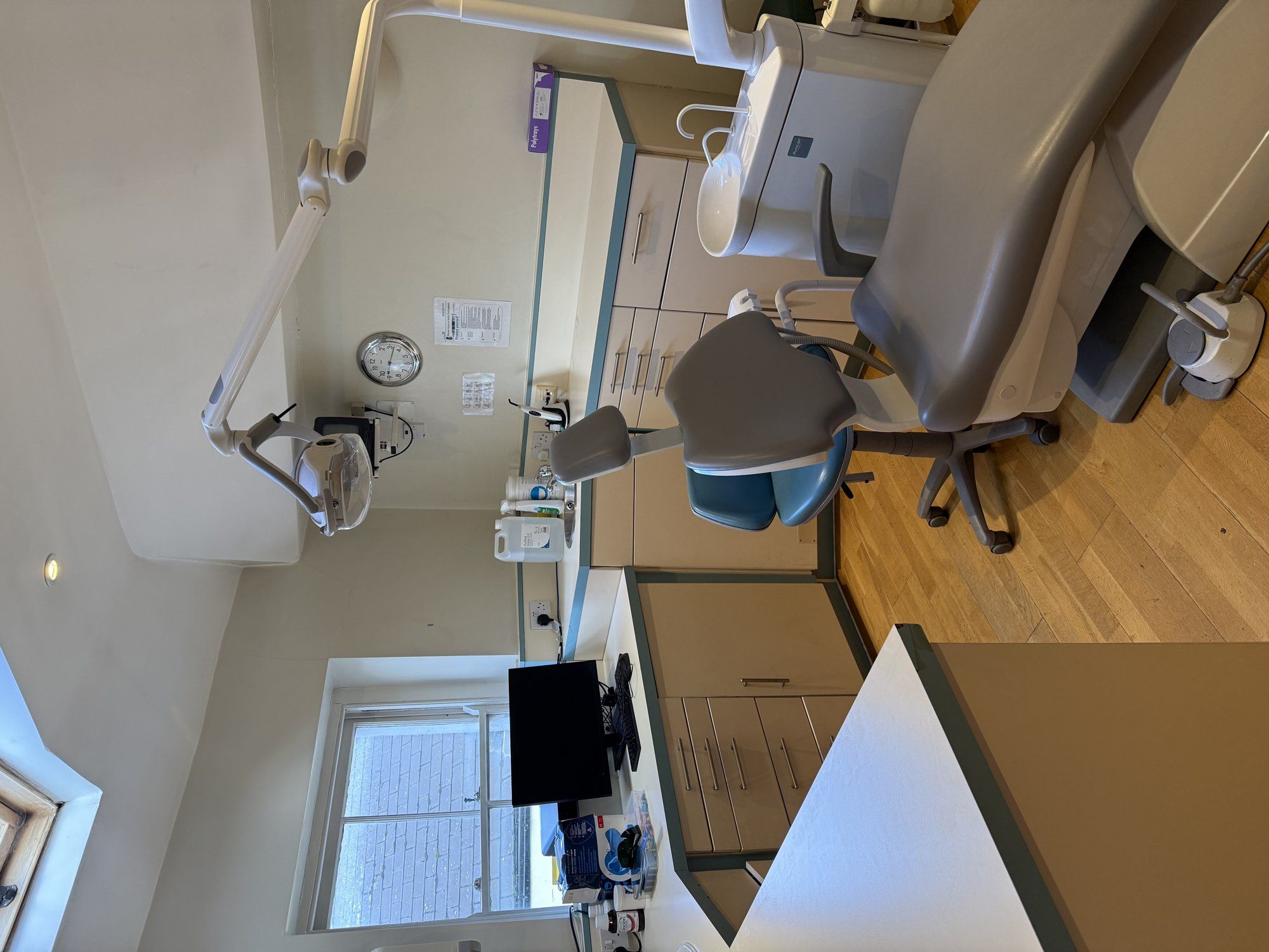 Dental surgery near Earl's Court station, SW5, Earl's Court, photo 5